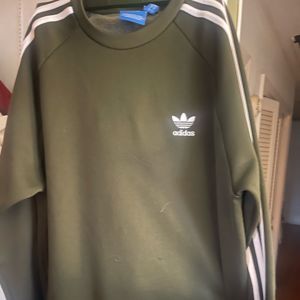 Adidas crewneck sweater large